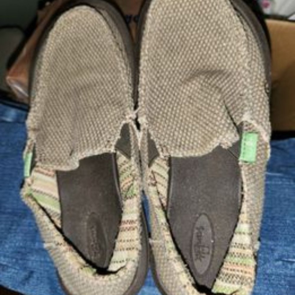 Boy's shoes